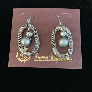 Premier Designs Earrings